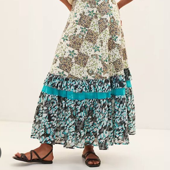 NWT Anthropologie (Raga) Floral Patchwork Maxi Skirt - Picture 3 of 6